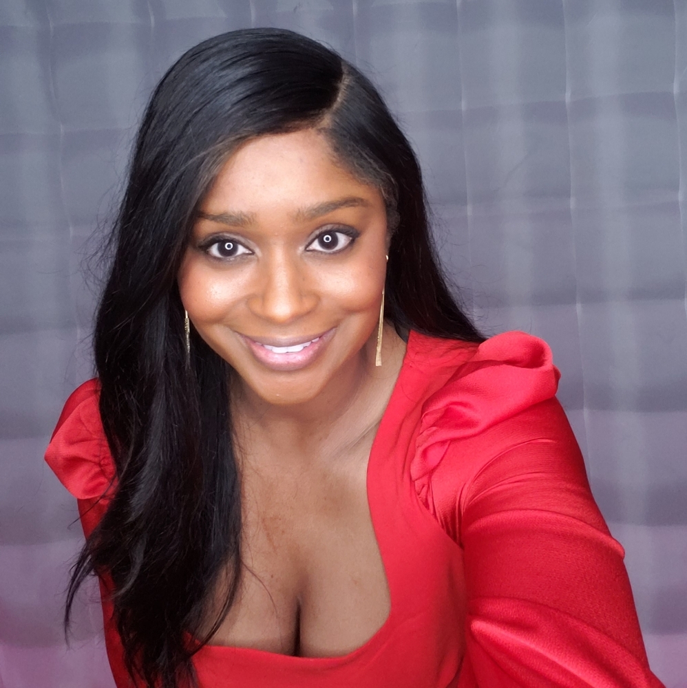 Meet your Posher, Renata